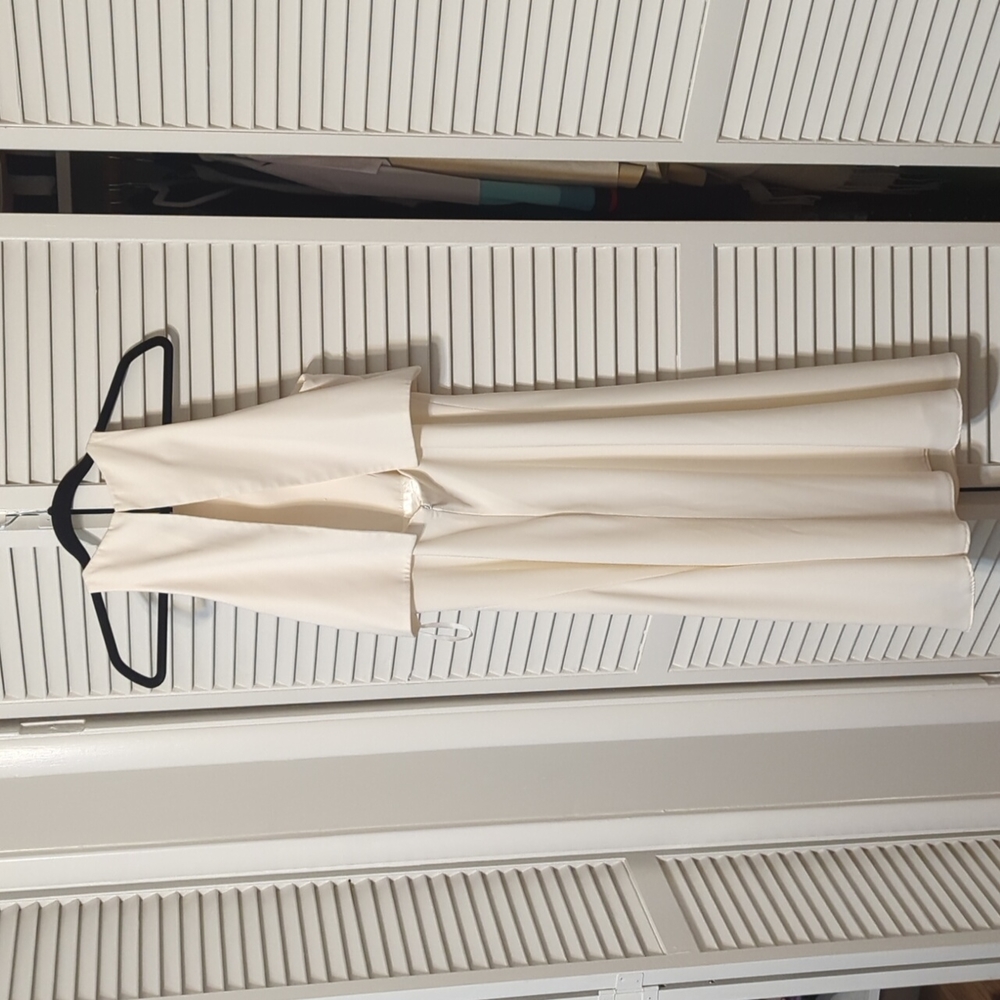 Off-White Tea Length Open Back Halter Dress - Picture 3 of 3
